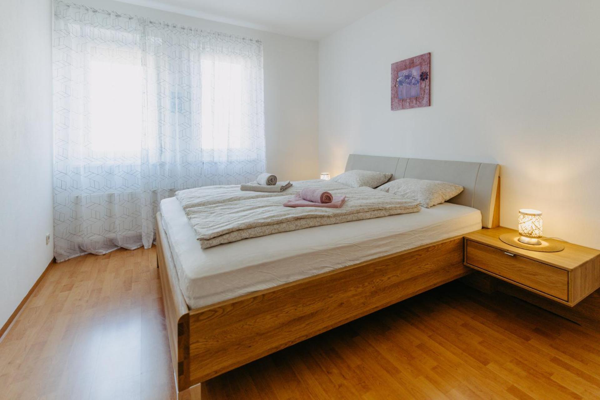 Grosse Ferienwohnung Burgenland Άιζενστατ Εξωτερικό φωτογραφία